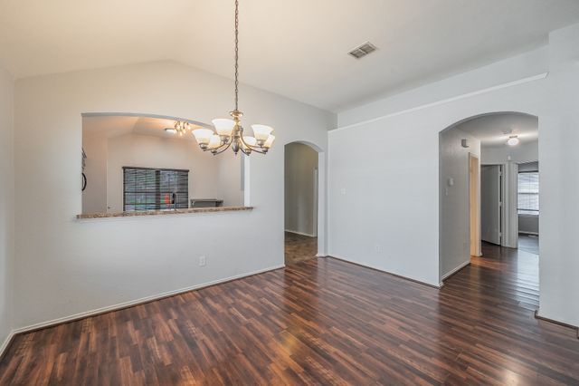 10100 Cougar Trail, Fort Worth, TX 76108