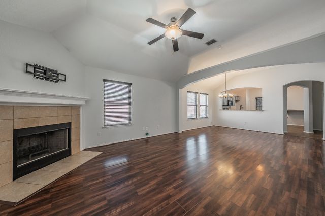 10100 Cougar Trail, Fort Worth, TX 76108