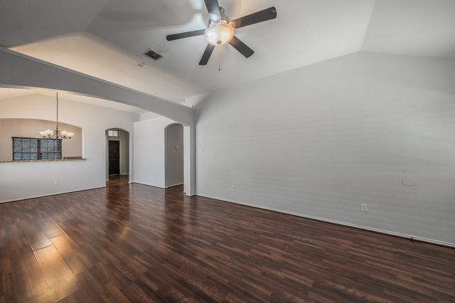 10100 Cougar Trail, Fort Worth, TX 76108