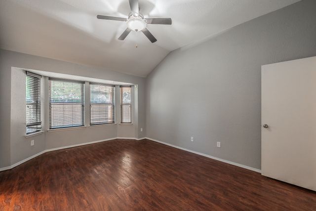 10100 Cougar Trail, Fort Worth, TX 76108