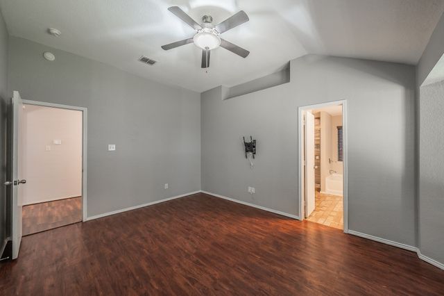10100 Cougar Trail, Fort Worth, TX 76108