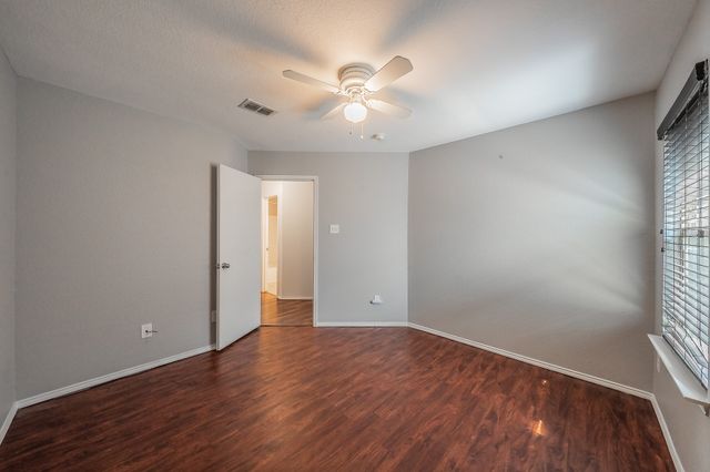 10100 Cougar Trail, Fort Worth, TX 76108