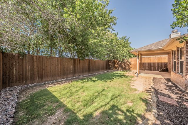 10100 Cougar Trail, Fort Worth, TX 76108