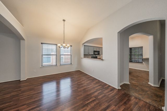 10100 Cougar Trail, Fort Worth, TX 76108
