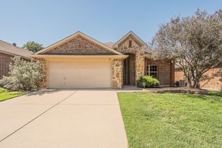 10100 Cougar Trail, Fort Worth, TX 76108