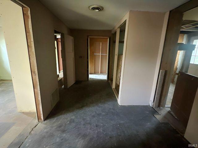 4129 Kedzie Road, Evansville, IN 47712