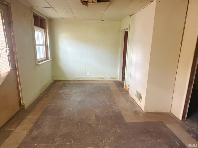 4129 Kedzie Road, Evansville, IN 47712