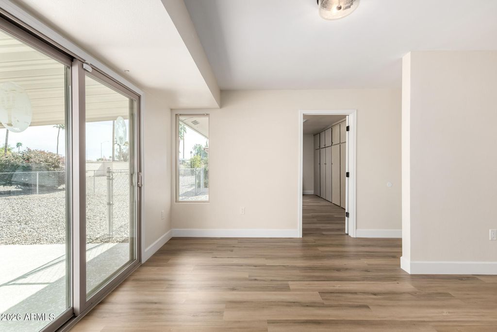 Image 11 of property listing at 17223 N 130TH Avenue, Sun City West, AZ 85375