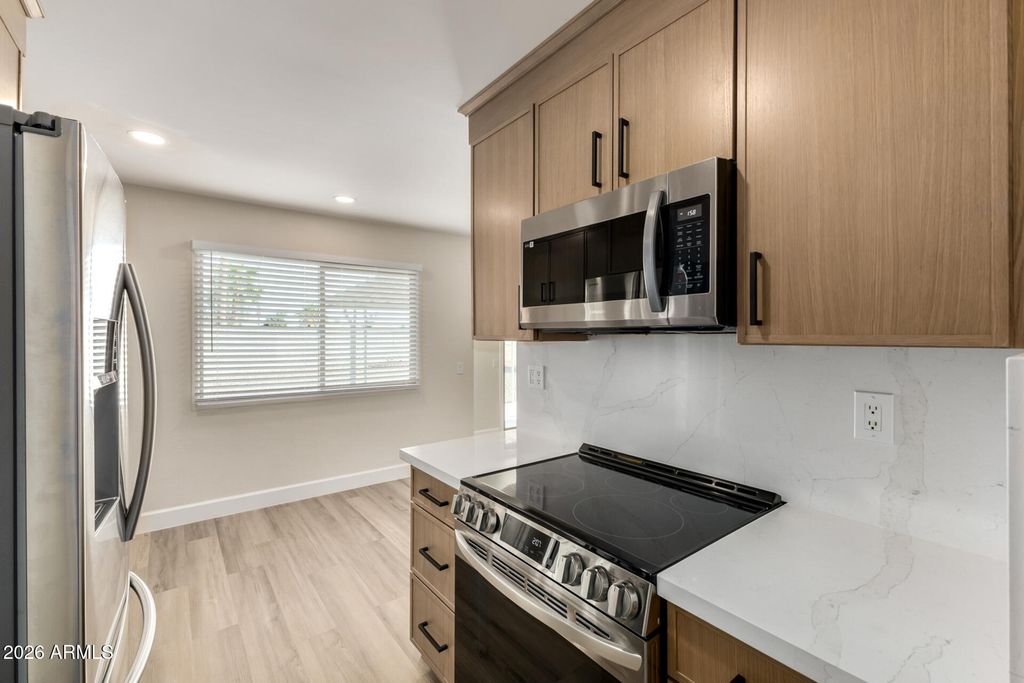 Image 13 of property listing at 17223 N 130TH Avenue, Sun City West, AZ 85375