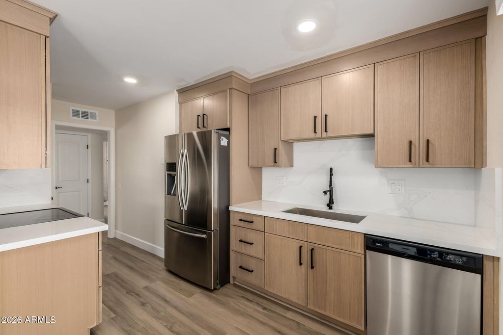 Image 14 of property listing at 17223 N 130TH Avenue, Sun City West, AZ 85375