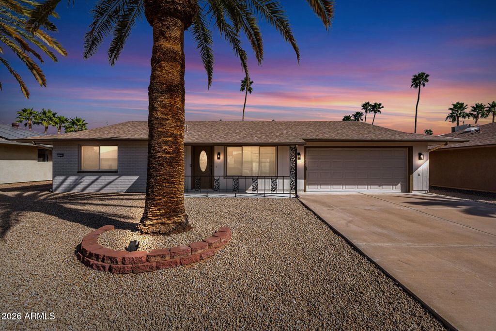 Image 3 of property listing at 17223 N 130TH Avenue, Sun City West, AZ 85375