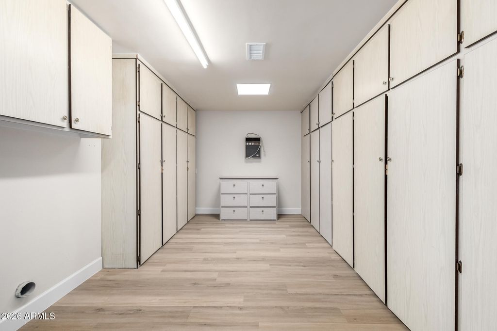 Image 35 of property listing at 17223 N 130TH Avenue, Sun City West, AZ 85375