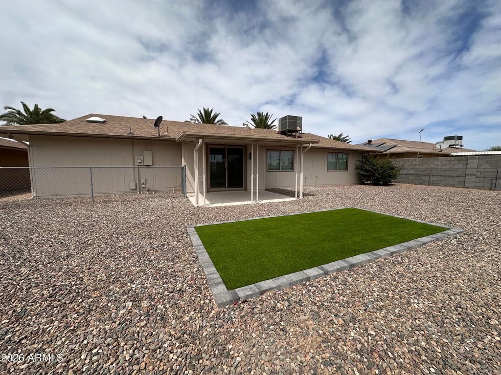 Image 44 of property listing at 17223 N 130TH Avenue, Sun City West, AZ 85375