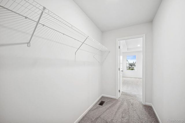 1906 Salt Springs Drive, Saline, MI 48176