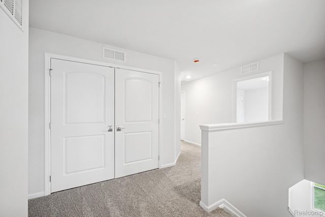 1906 Salt Springs Drive, Saline, MI 48176