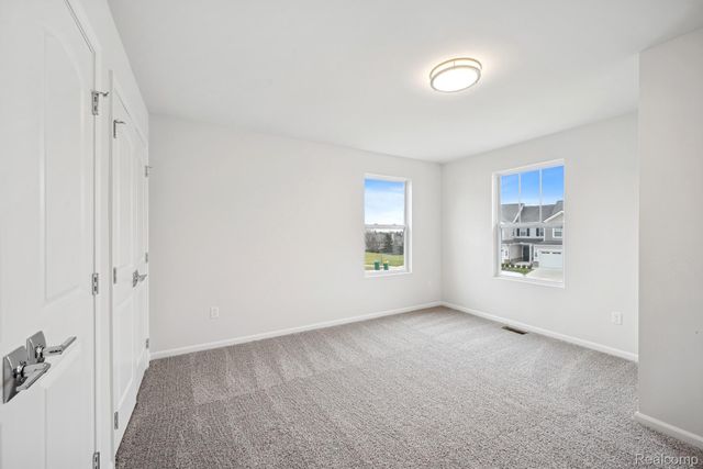 1906 Salt Springs Drive, Saline, MI 48176