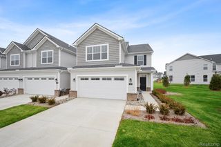 1906 Salt Springs Drive, Saline, MI 48176