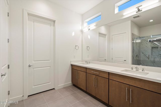 10970 N NORTHFIELD Street, Surprise, AZ 85388