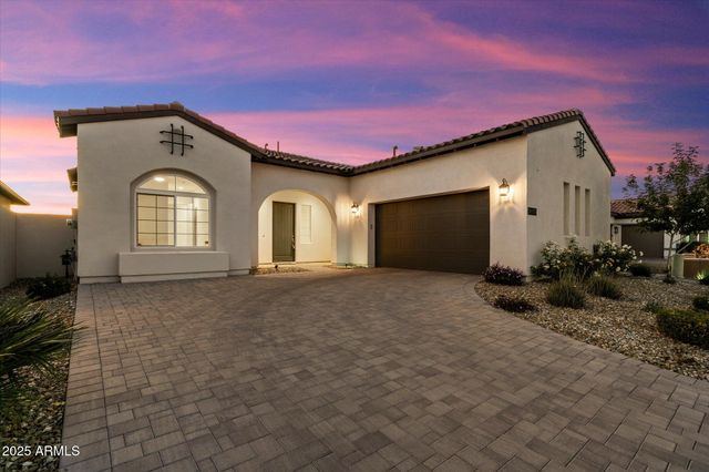 10970 N NORTHFIELD Street, Surprise, AZ 85388