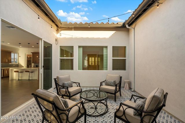 10970 N NORTHFIELD Street, Surprise, AZ 85388