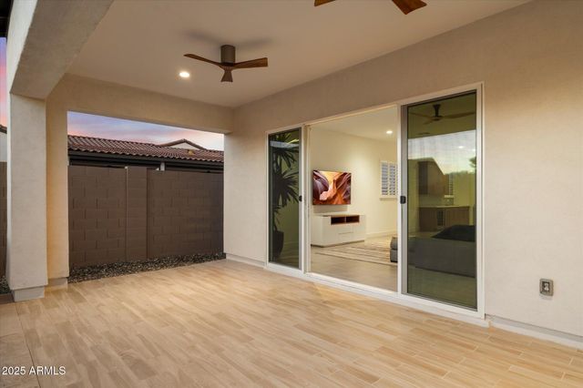 10970 N NORTHFIELD Street, Surprise, AZ 85388