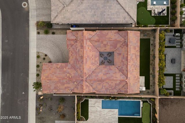 10970 N NORTHFIELD Street, Surprise, AZ 85388