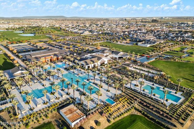 10970 N NORTHFIELD Street, Surprise, AZ 85388