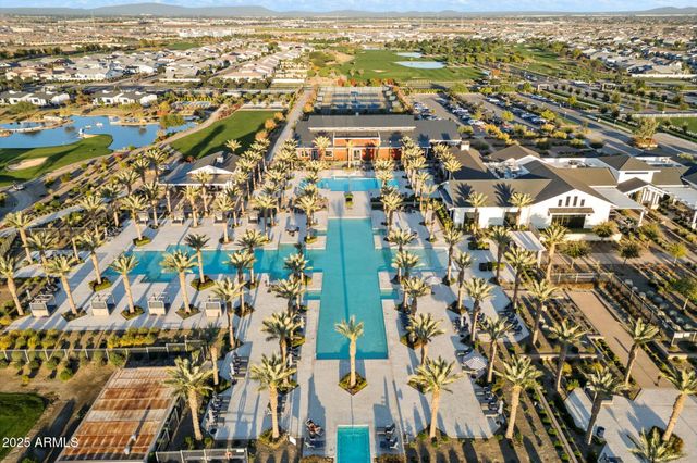 10970 N NORTHFIELD Street, Surprise, AZ 85388