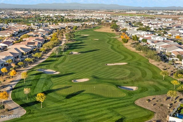 10970 N NORTHFIELD Street, Surprise, AZ 85388