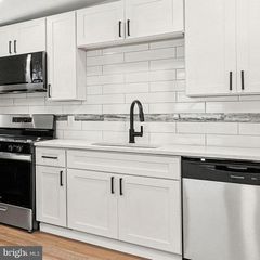 508 ESSEX STREET, Gloucester City, NJ 08030