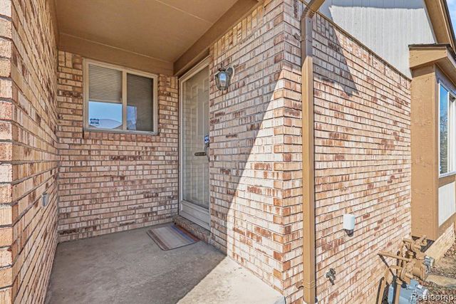 26185 Markiegrove, New Baltimore, MI 48051