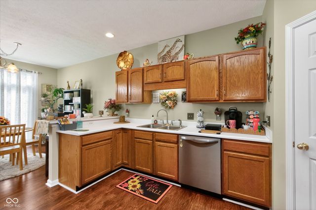 2211 Colfax Lane 2211, Indianapolis, IN 46260