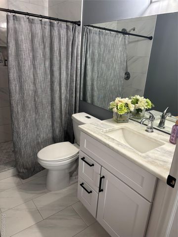 12360 Noonan Court, Utica, MI 48315