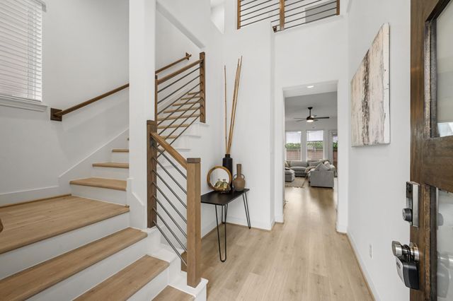 8906 Covenant Place, Houston, TX 77055