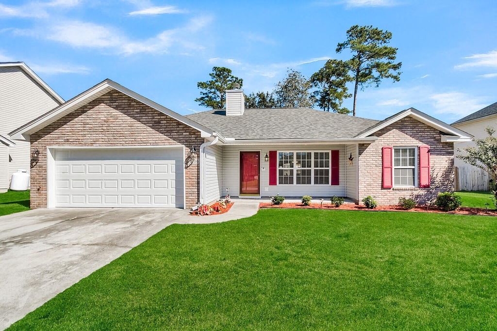 1106 Cobblestone Boulevard, Summerville, SC 29486