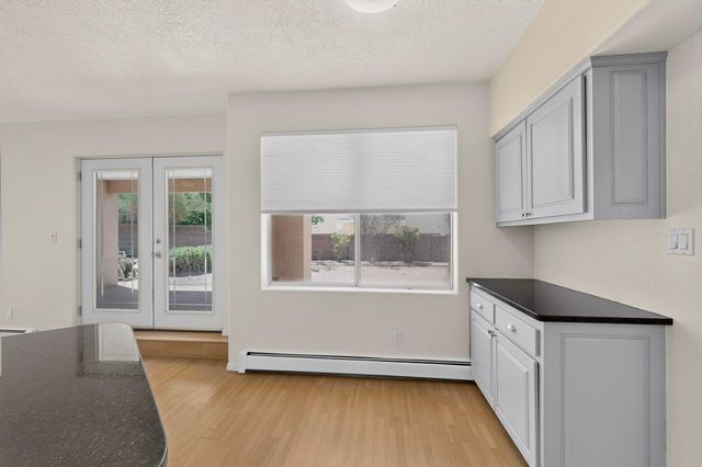 7800 Eagle Rock Avenue NE, Albuquerque, NM 87122