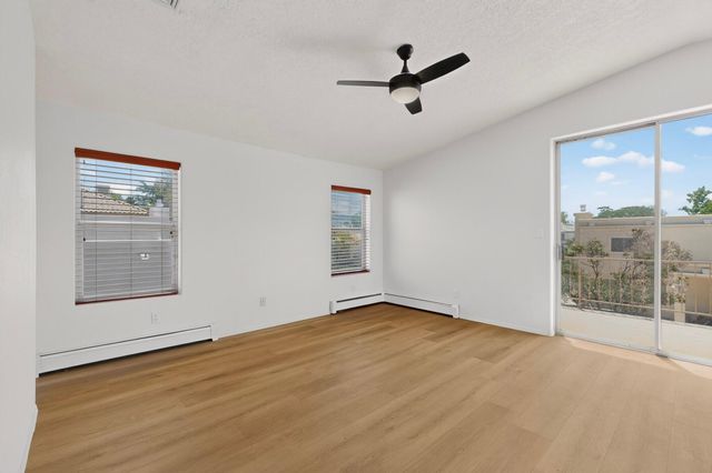 7800 Eagle Rock Avenue NE, Albuquerque, NM 87122