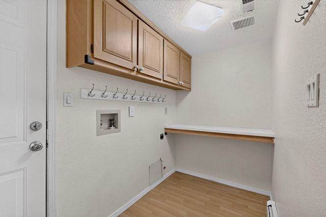 7800 Eagle Rock Avenue NE, Albuquerque, NM 87122