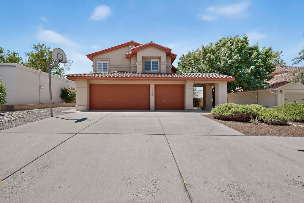 7800 Eagle Rock Avenue NE, Albuquerque, NM 87122