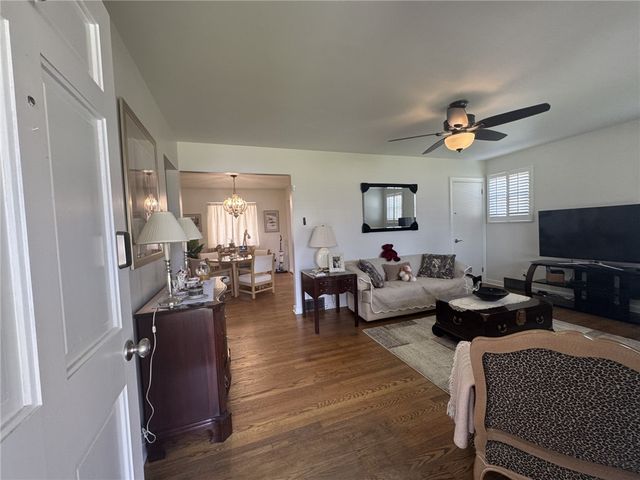 19 Jefferis, South Union Twp, PA 15401