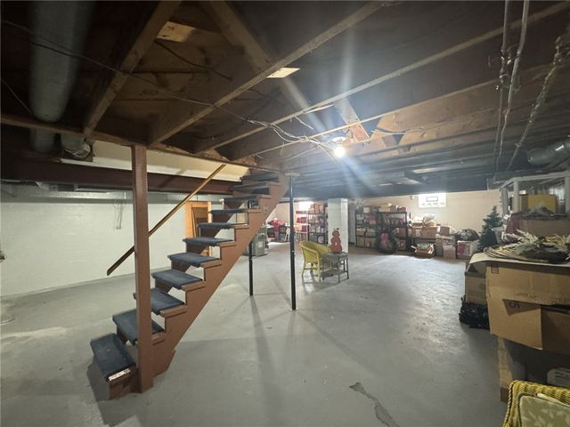 19 Jefferis, South Union Twp, PA 15401