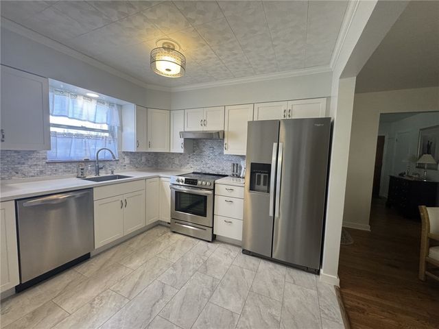 19 Jefferis, South Union Twp, PA 15401