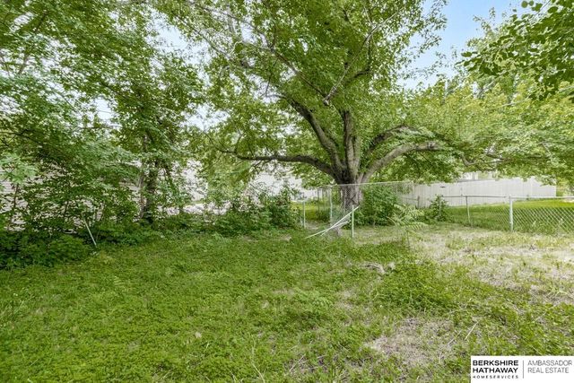 5318 Fontenelle Boulevard, Omaha, NE 68111