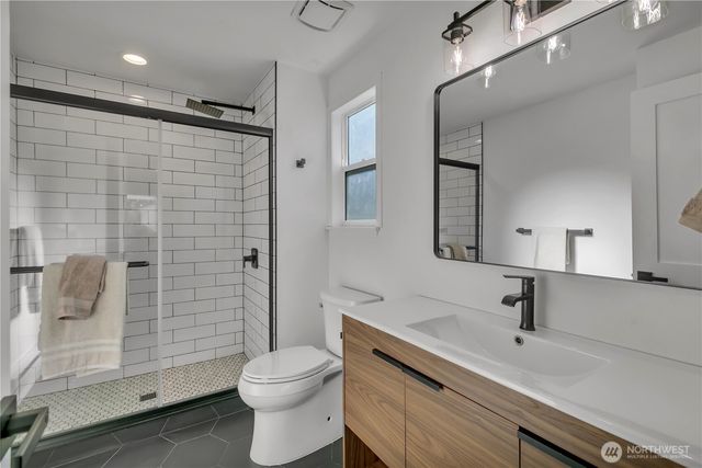 21720 SE 237th Street, Maple Valley, WA 98038