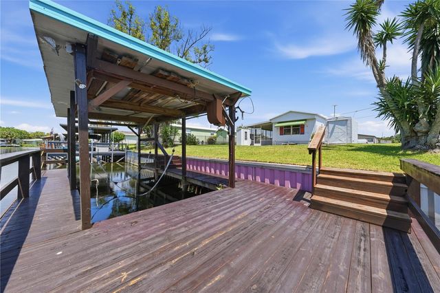 30107 GREEN BAY DRIVE, Tavares, FL 32778