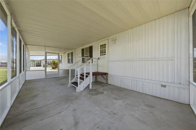 30107 GREEN BAY DRIVE, Tavares, FL 32778