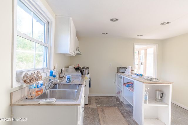 23 Gum Lumber Road, Aurora, NC 27806