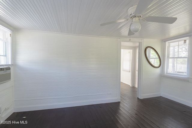 23 Gum Lumber Road, Aurora, NC 27806