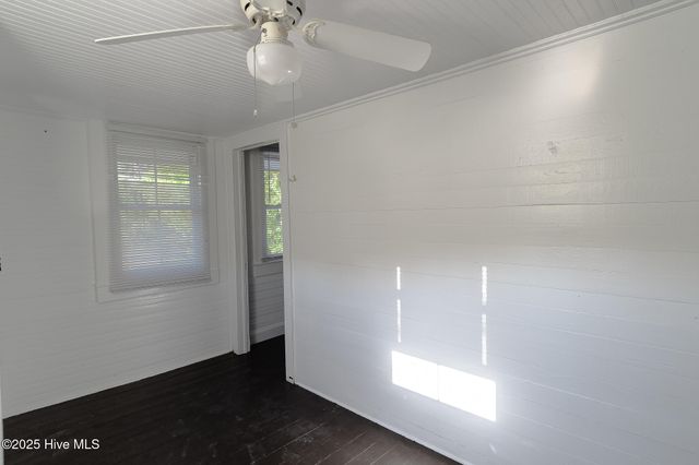 23 Gum Lumber Road, Aurora, NC 27806