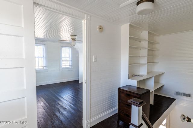 23 Gum Lumber Road, Aurora, NC 27806